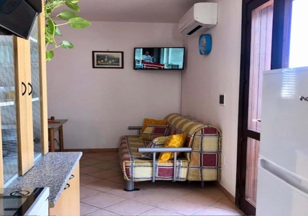 Odegos Appartamento Matilda Roca Exterior photo