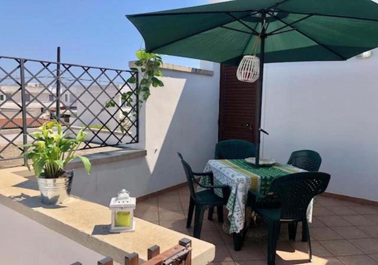 Odegos Appartamento Matilda Roca Exterior photo